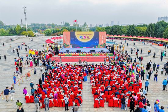 �L(zh��ng)��������܈@�e�г��r�匣(zhu��n)�}�Ļ����(d��ng)��