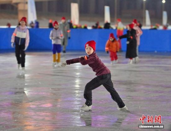 1��6���������L����С�\(y��n)�ӆT���^��չʾ���ӻ��������� �z