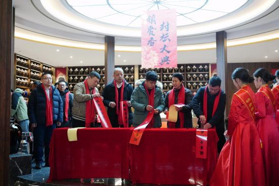 1��27�գ����(zh��n)�l��≯����������e�����ؼ�������/���D